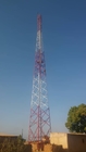4-nożna kątowa 90-metrowa stalowa wieża telekomunikacyjna ocynkowana
