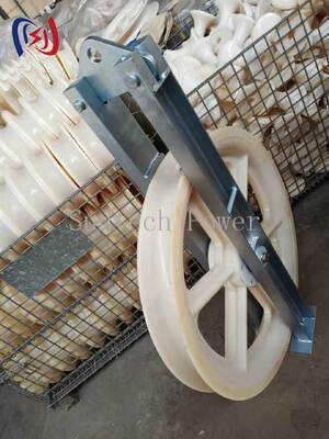 Wytrzymały blok naciągowy serii 660 do naciągu wysokiego napięcia przewodów transmisyjnych o dużej średnicy