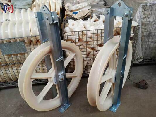 Wytrzymały blok naciągowy serii 660 do naciągu wysokiego napięcia przewodów transmisyjnych o dużej średnicy