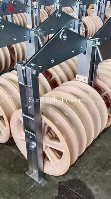 Blok naciągowy serii 1040 do napinania przewodów transmisyjnych o dużej średnicy pod wysokim napięciem