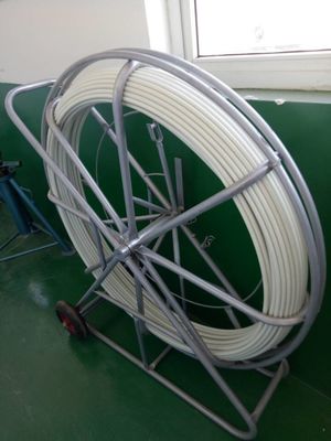 Podziemny kabel światłowodowy Kanał z włókna szklanego Drut drutowy Taśma rybna do ciągnięcia kabli