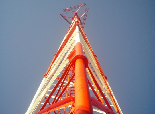 Telekomunikacja ocynkowana 3-nożna wieża rurowa ze stali 15m - 50m