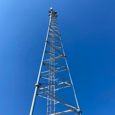 Stalowa kratowa mobilna wieża antenowa telekomunikacyjna z 3 lub 4 nogami